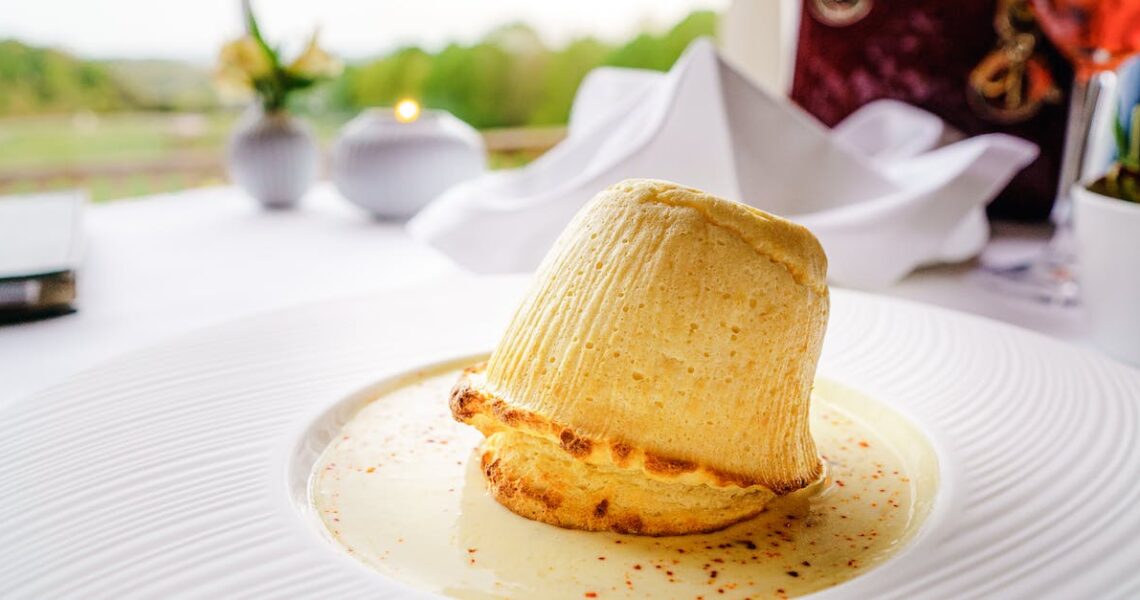 La recette de l'excellence : Le Secret pour un Soufflé au Fromage Parfait
